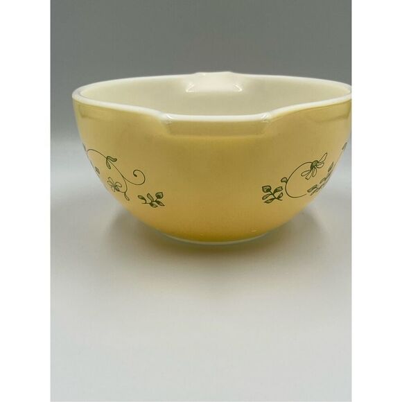 Vintage Pyrex Mixing Bowl Shenandoah Green Floral Opal Glass 750ml Collectable - Picture 6 of 10